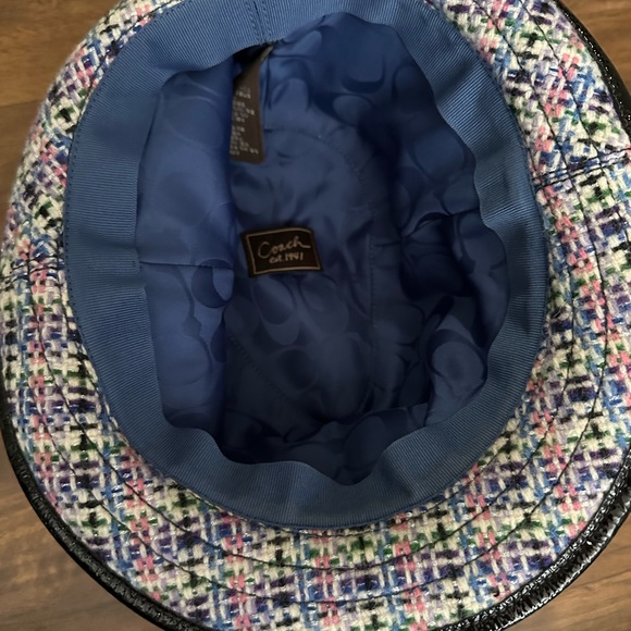 Authentic coach hat - Picture 3 of 4